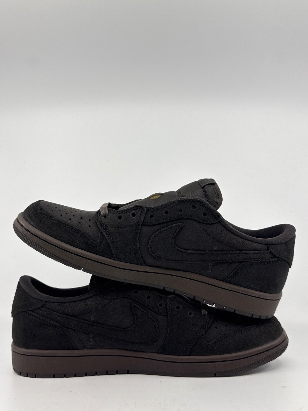AJ 1 LOW X TRAVIS SCOTT - VELVET BROWN