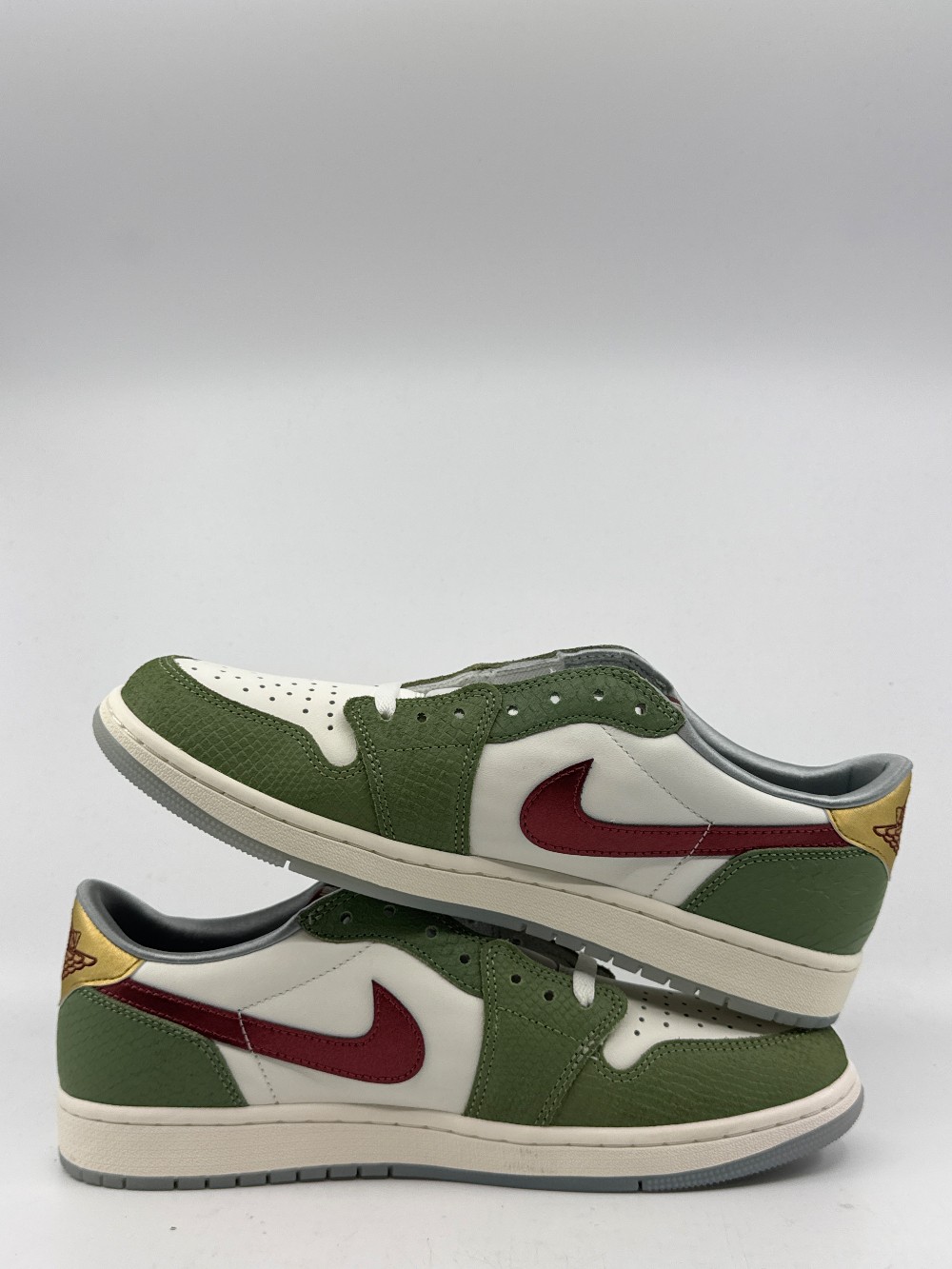 AJ 1 LOW OG - YEAR OF THE DRAGON (2024)