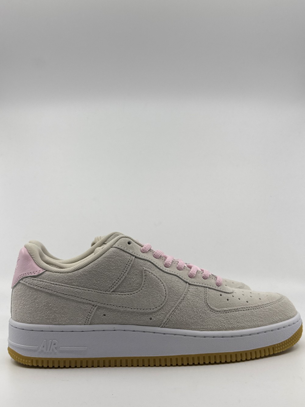 NIKE AIR FORCE 1 LOW SB - LIGHT OREWOOD BROWN PINK