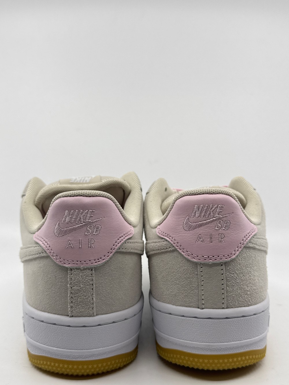 NIKE AIR FORCE 1 LOW SB - LIGHT OREWOOD BROWN PINK