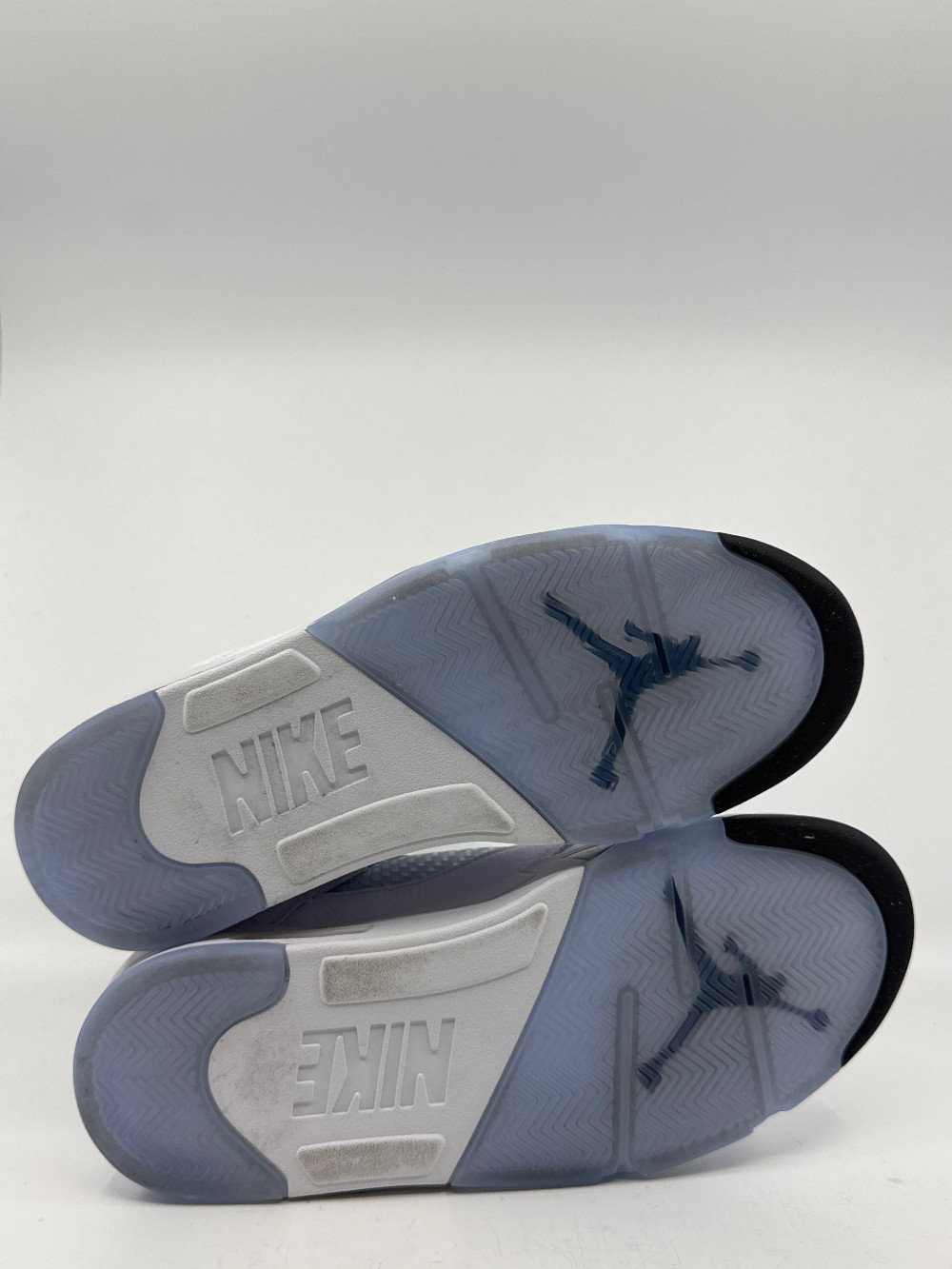 *VNDS* AJ 5 - WHITE METALLIC (2026)