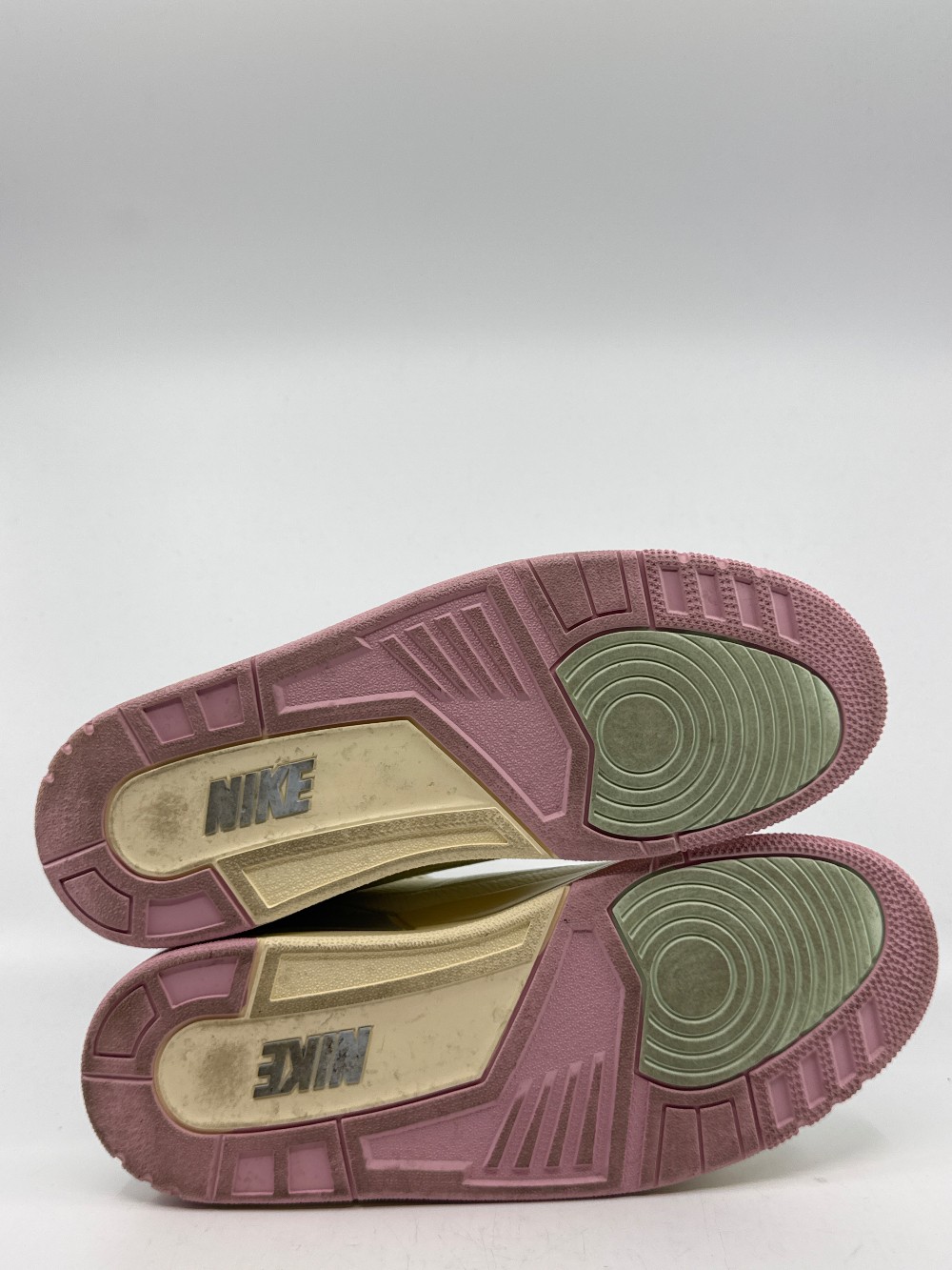 *USED* AJ 3 - SPRING IS IN THE AIR