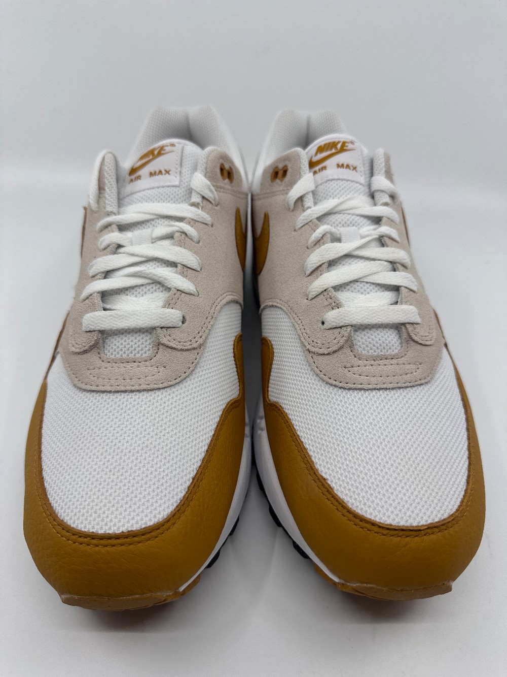 NIKE AIR MAX 1 - BRONZE