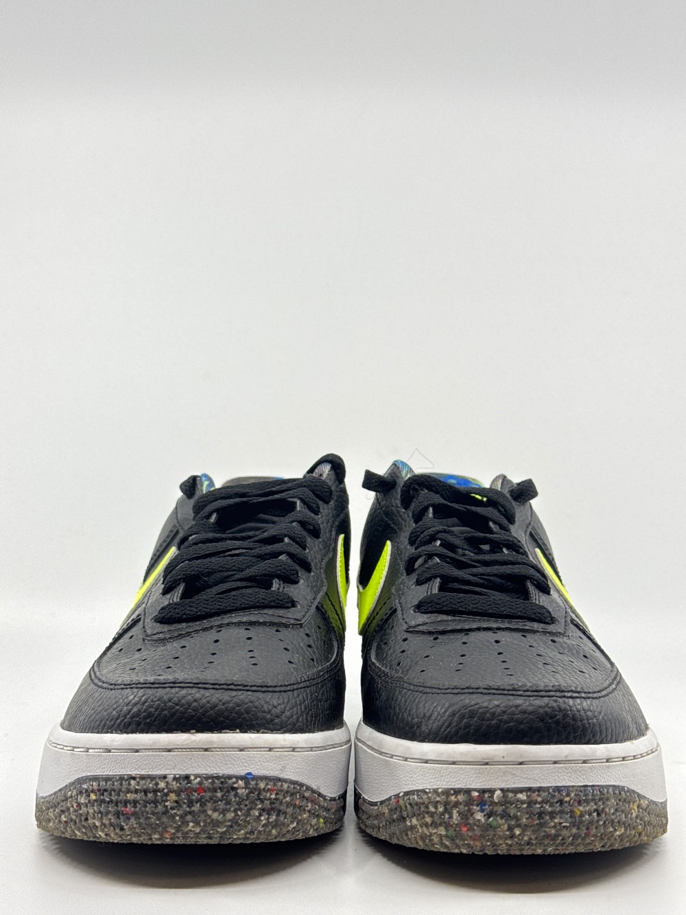 *USED/NO BOX* NIKE AF1 - BLACK VOLT GRIND