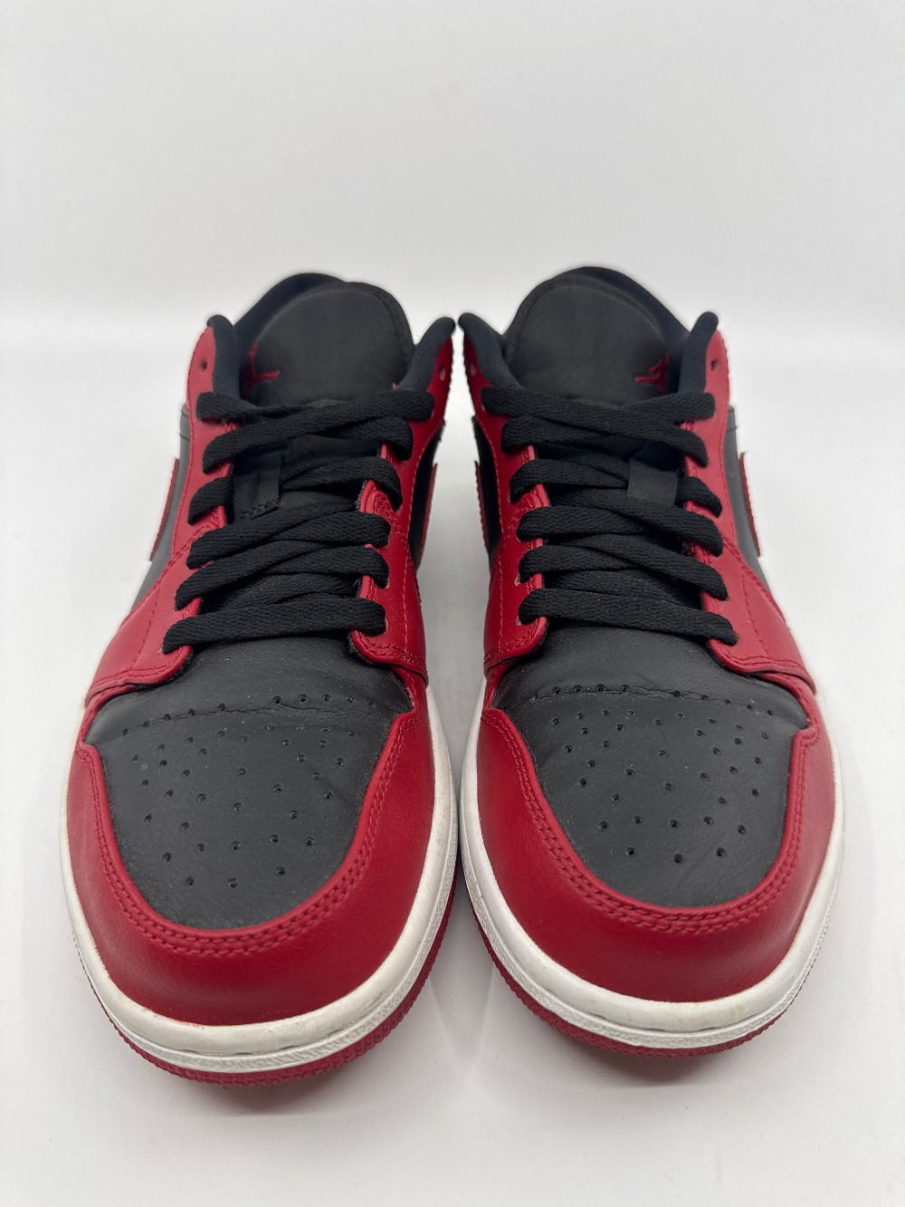 *USED/NO BOX* AJ 1 LOW - BULLS