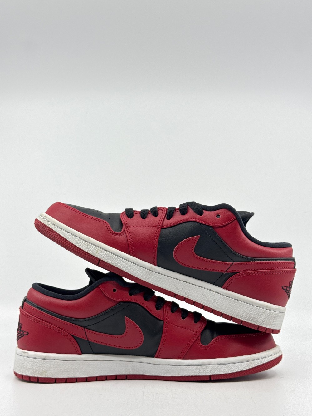 *USED/NO BOX* AJ 1 LOW - BULLS