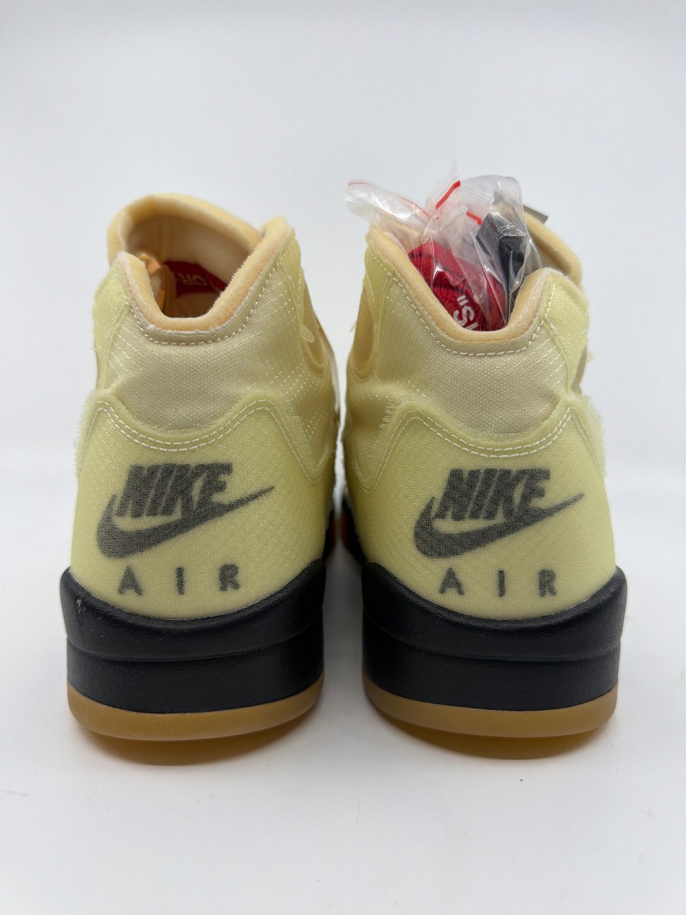 AJ 5 X OFF-WHITE - SAIL