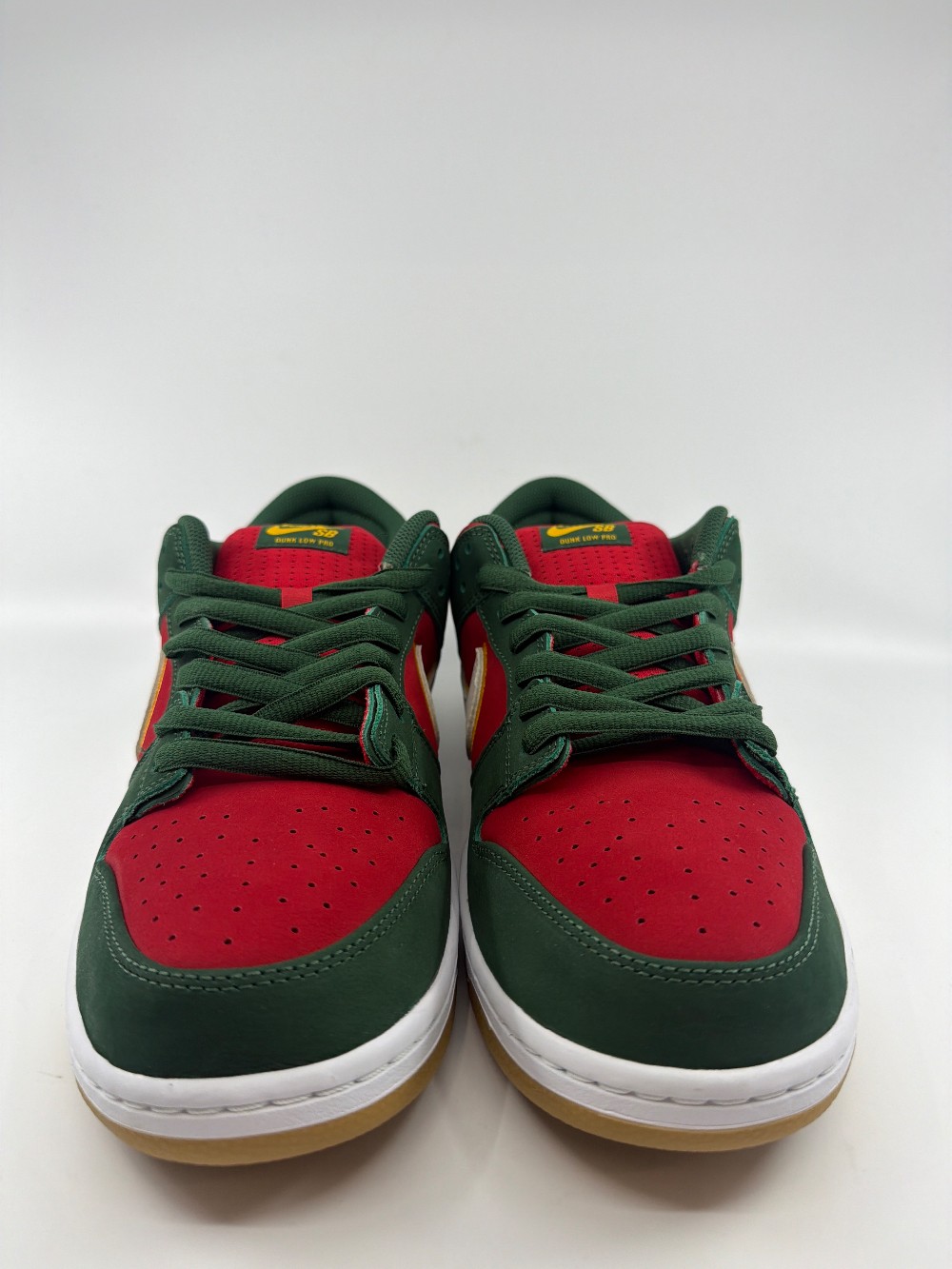 NIKE SB DUNK LOW - SEATTLE SUPERSONICS