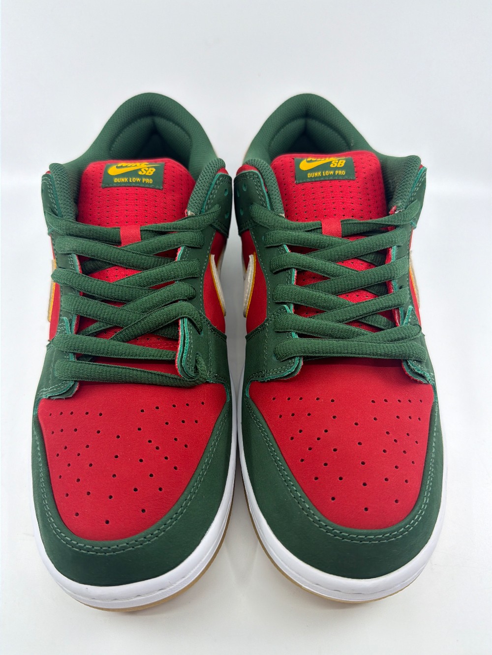 NIKE SB DUNK LOW - SEATTLE SUPERSONICS