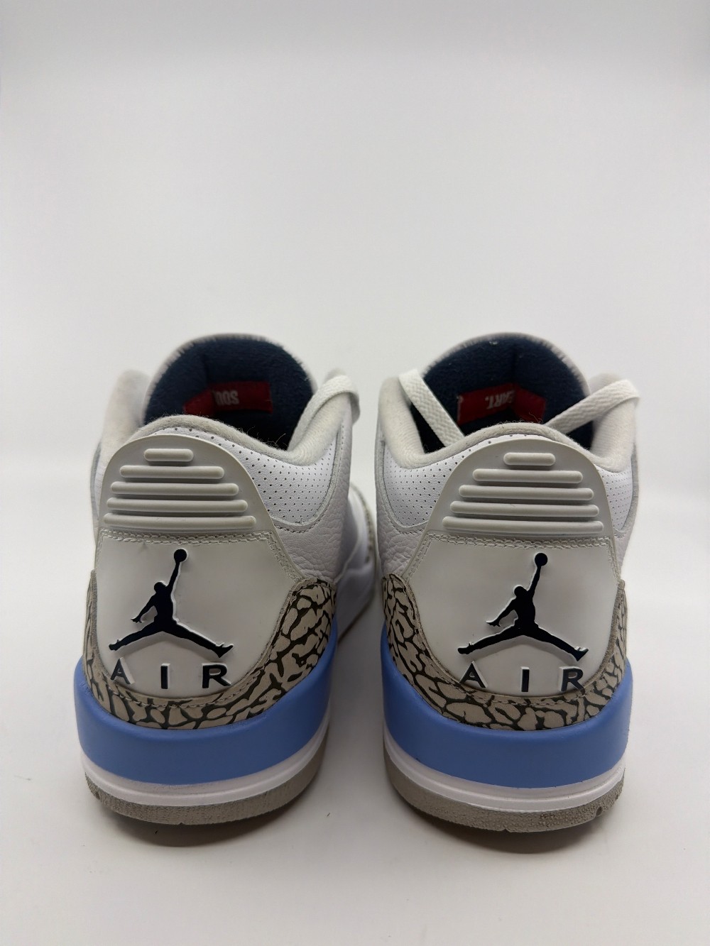 *USED* AJ 3 - UNC