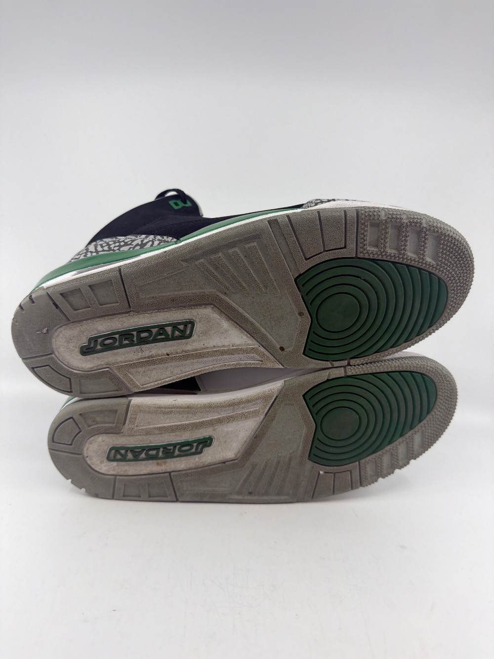 *USED* AJ 3 - PINE GREEN