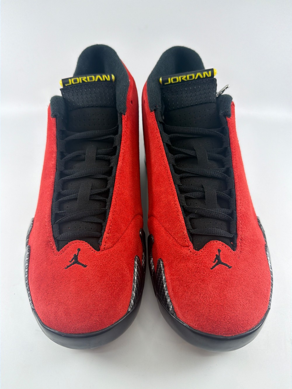 AJ 14 - FERRARI (2025)