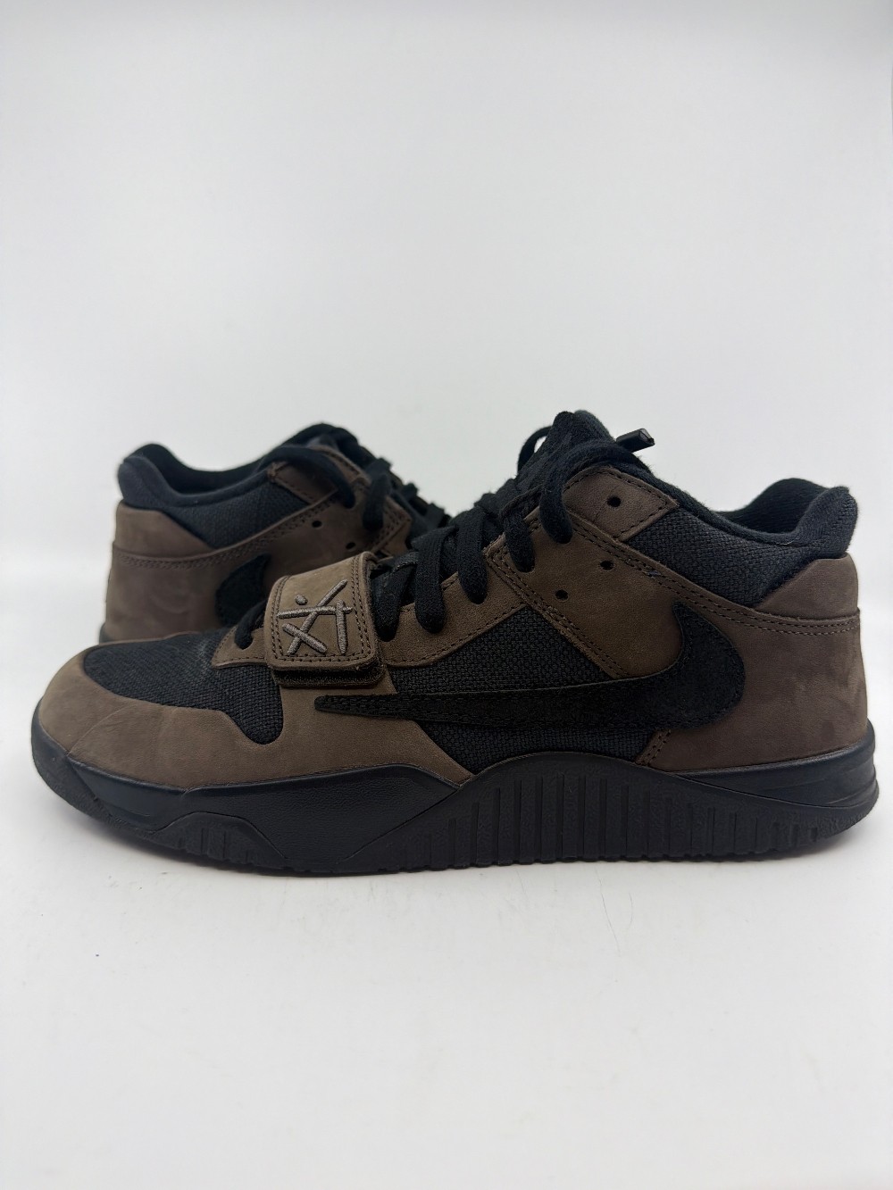 *USED* JORDAN X JUMPMAN JACK - DARK MOCHA