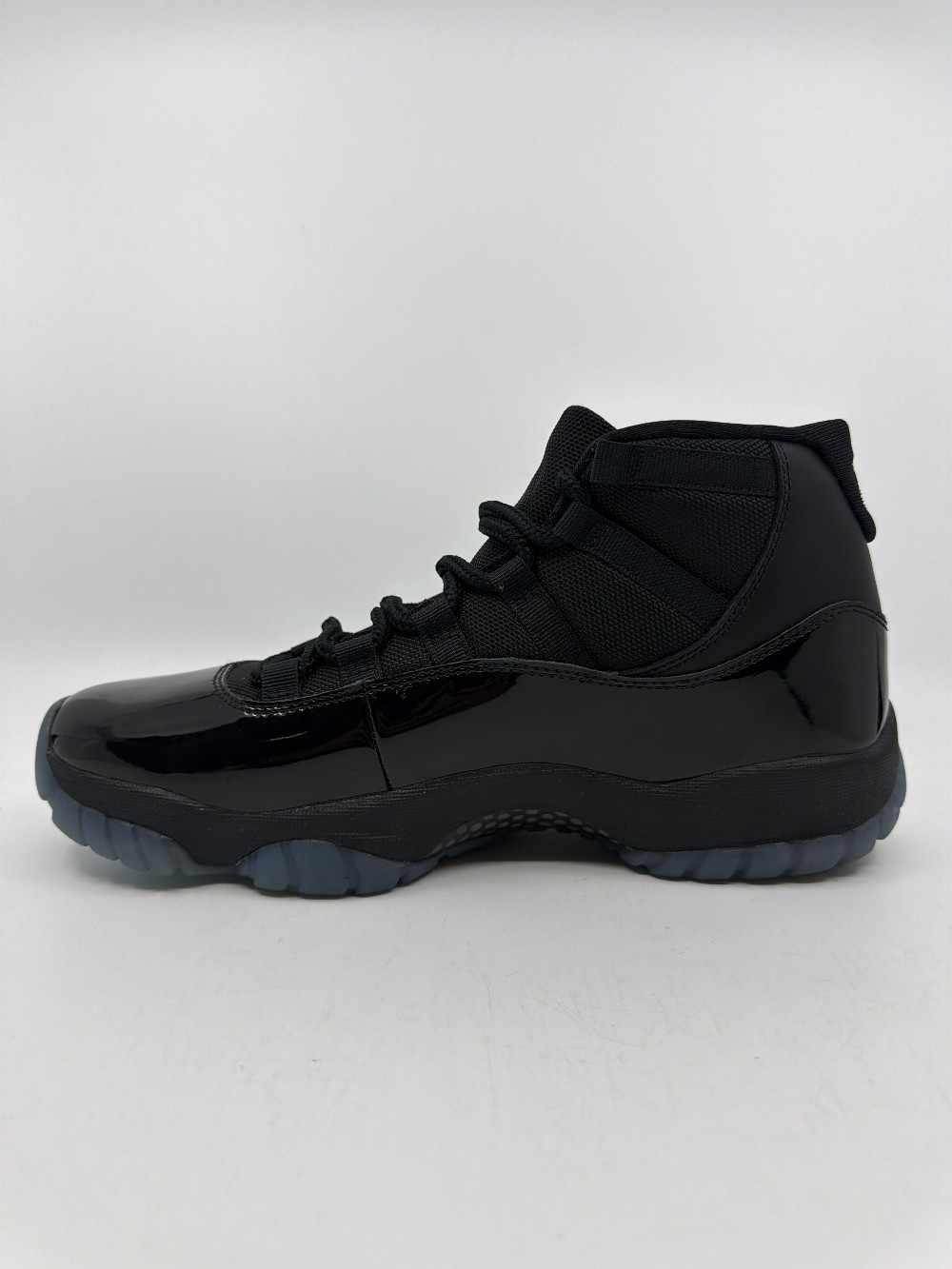 *USED* AJ 11 - GAMMA BLUE (2025)