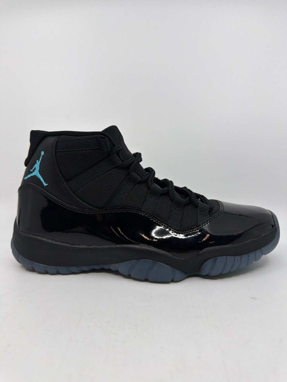 *USED* AJ 11 - GAMMA BLUE (2025)