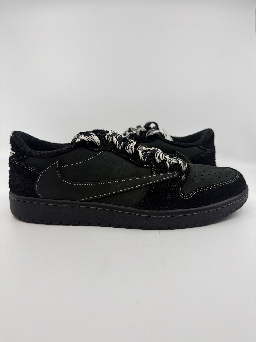 *USED* AJ 1 LOW X TRAVIS SCOTT - BLACK PHANTOM