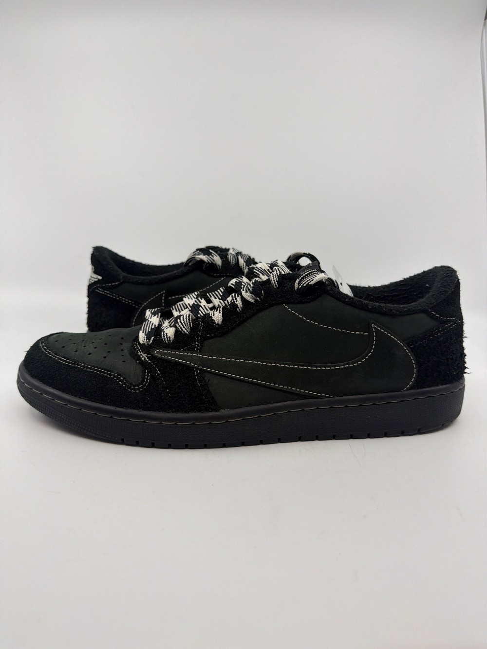 *USED* AJ 1 LOW X TRAVIS SCOTT - BLACK PHANTOM