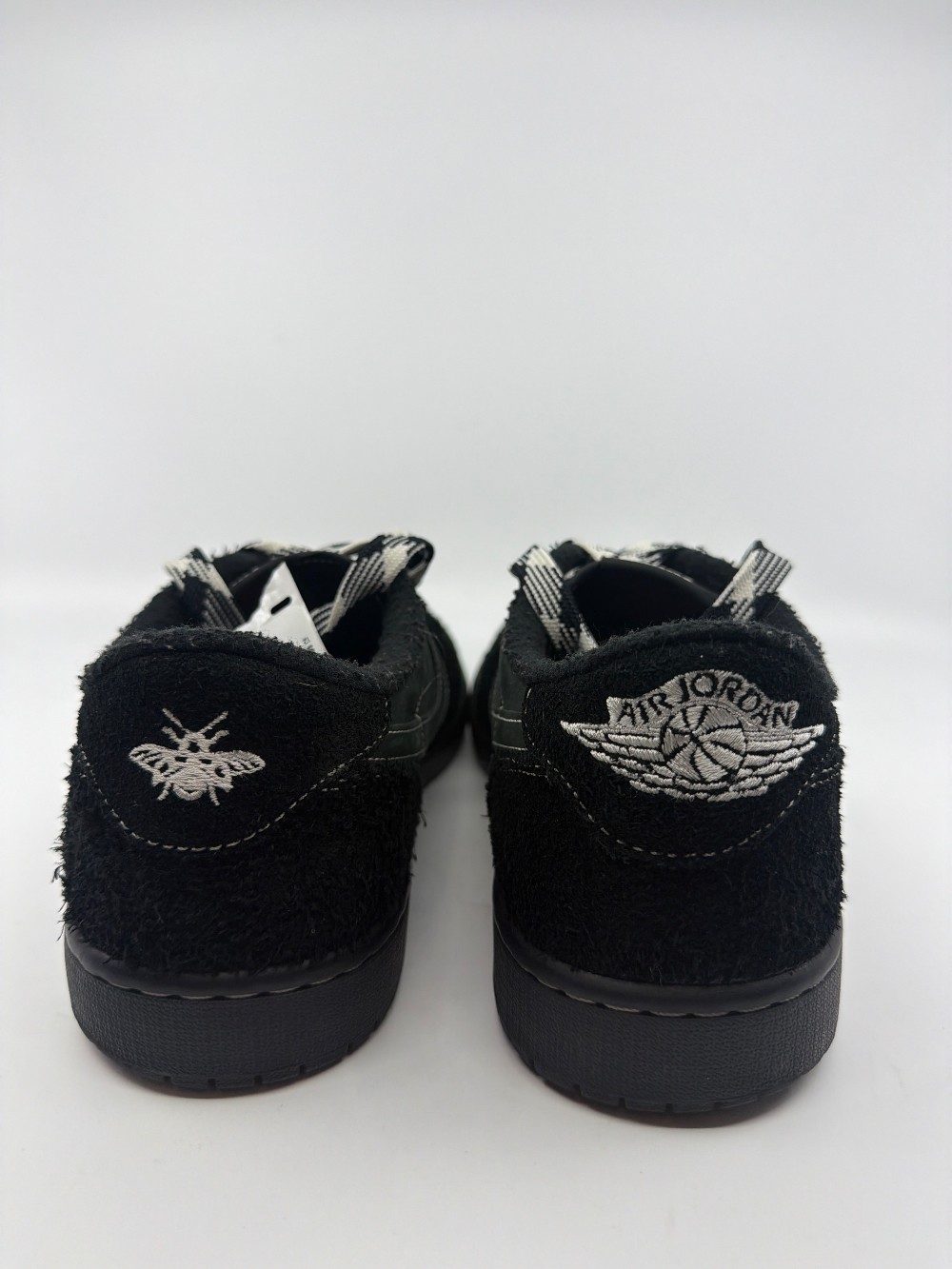 *USED* AJ 1 LOW X TRAVIS SCOTT - BLACK PHANTOM