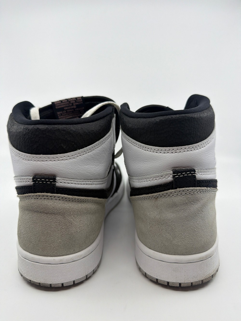 *USED* AJ 1 - BLEACHED CORAL