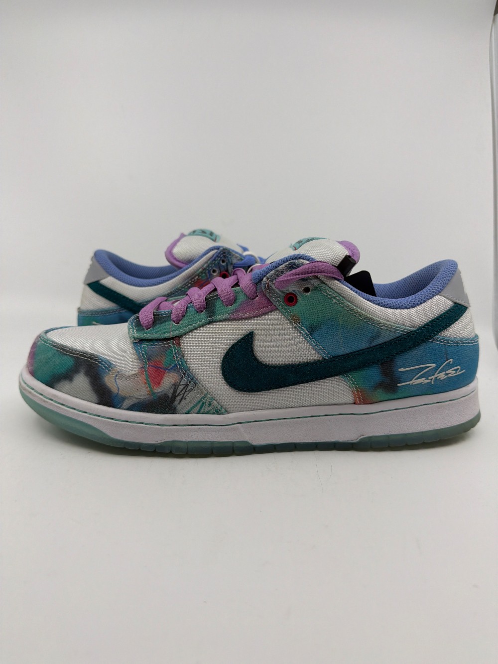 *USED* NIKE SB DUNK LOW X FUTURA LABORATORIES - BLEACHED AQUA
