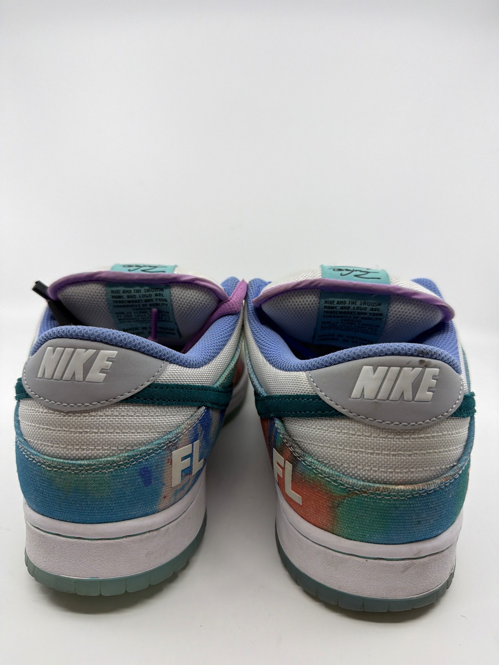 *USED* NIKE SB DUNK LOW X FUTURA LABORATORIES - BLEACHED AQUA