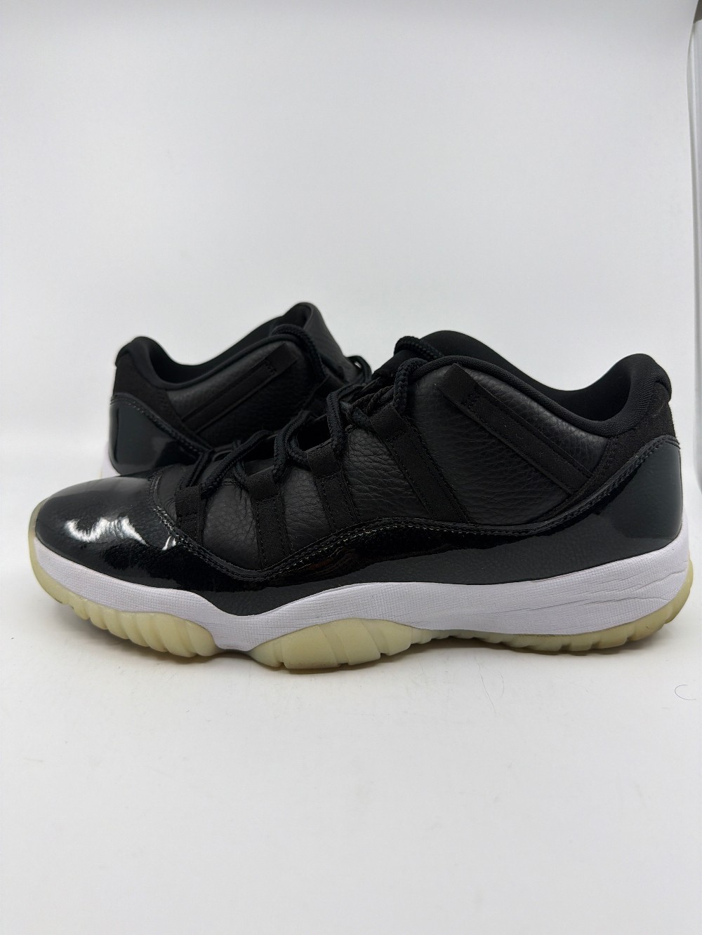 *USED* AJ 11 LOW - 72-10