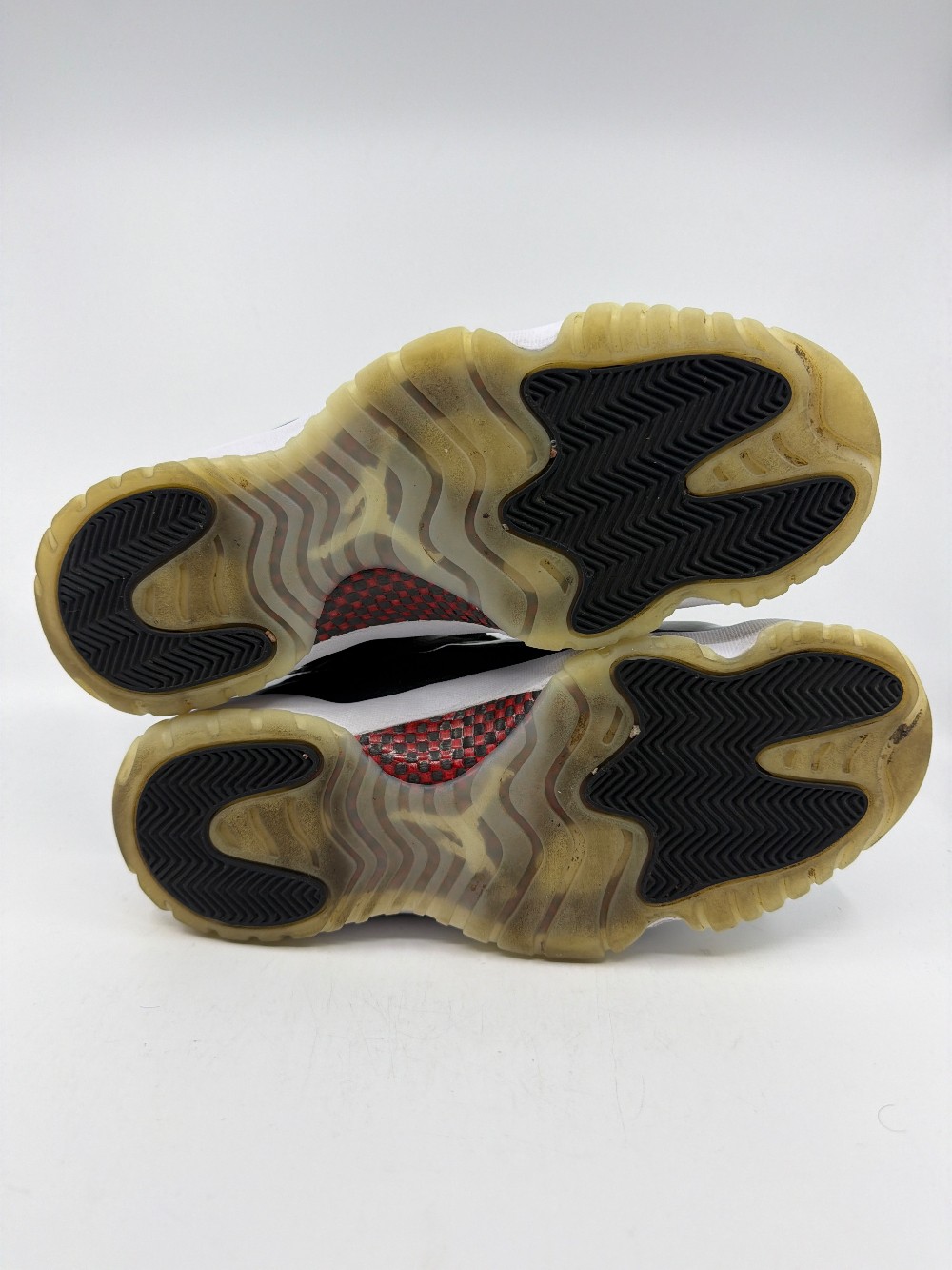 *USED* AJ 11 LOW - 72-10