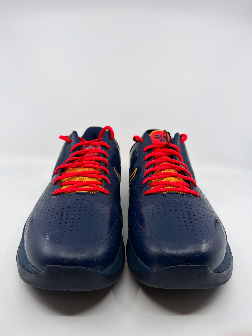 *USED* NIKE KOBE 5 PROTRO - CAITLIN CLARK INDIANA FEVER