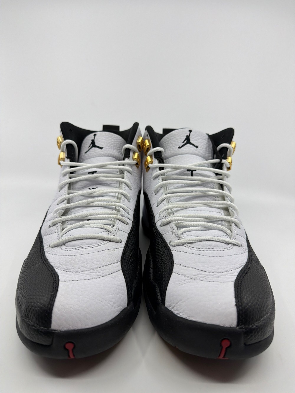 *USED* AJ 12 - TAXI (2025)