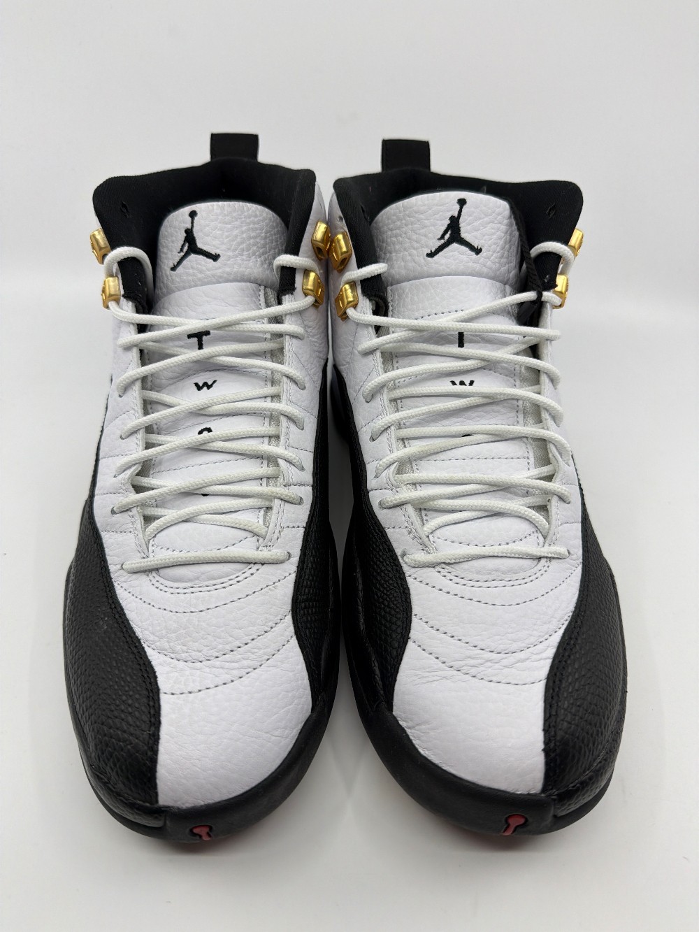 *USED* AJ 12 - TAXI (2025)