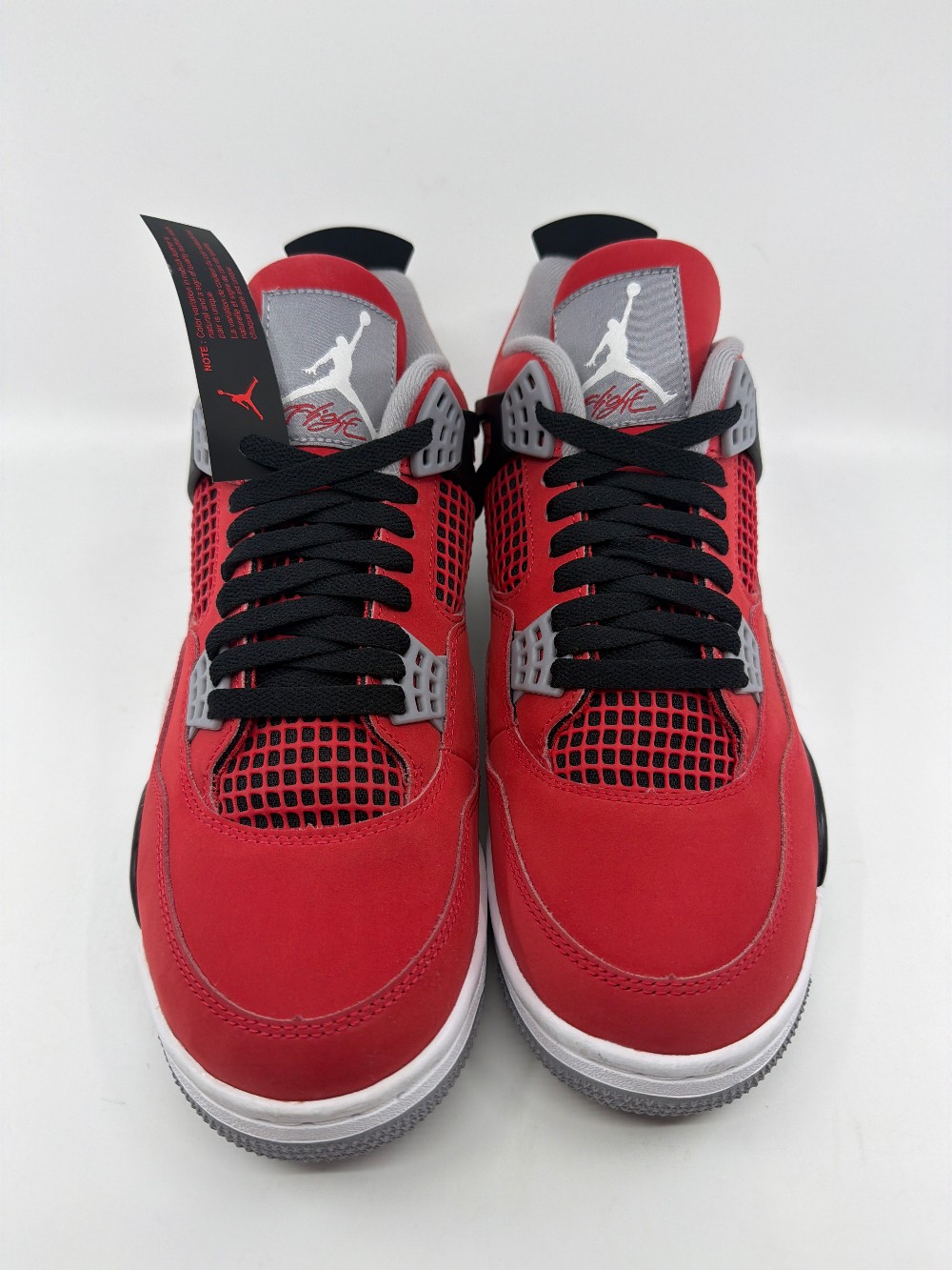 AJ 4 - TORO BRAVO (2026)