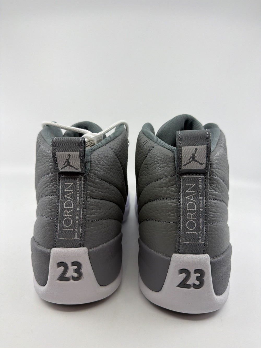AJ 12 - STEALTH