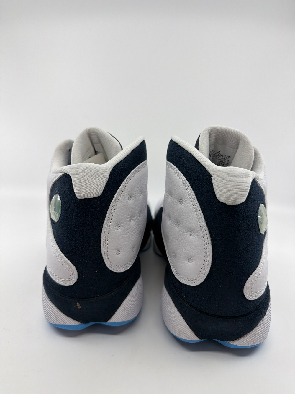 AJ 13 - OBSIDIAN POWDER BLUE WHITE