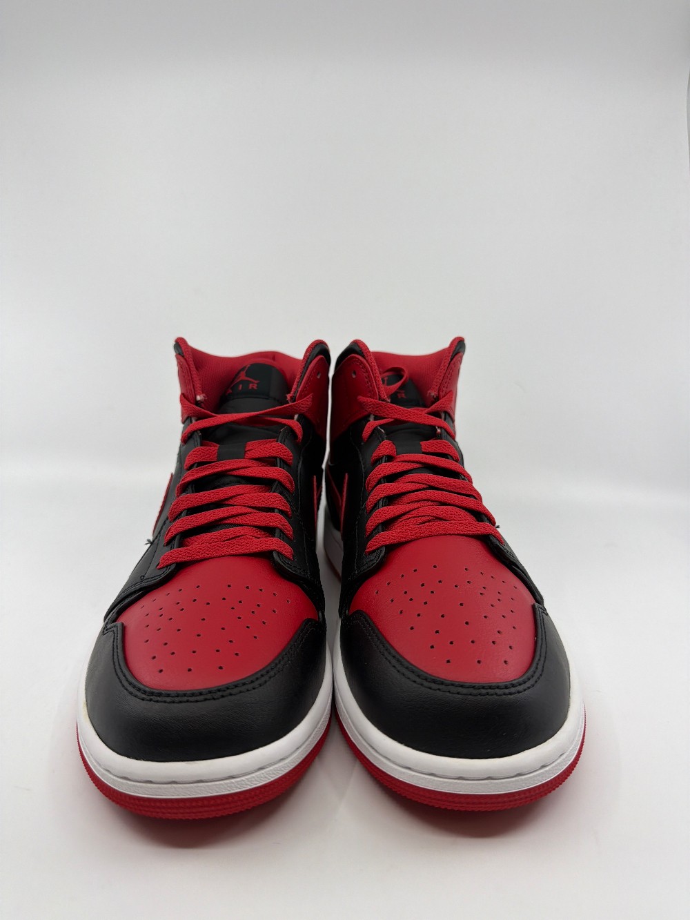 AJ 1 MID - ALTERNATE BRED (2022)