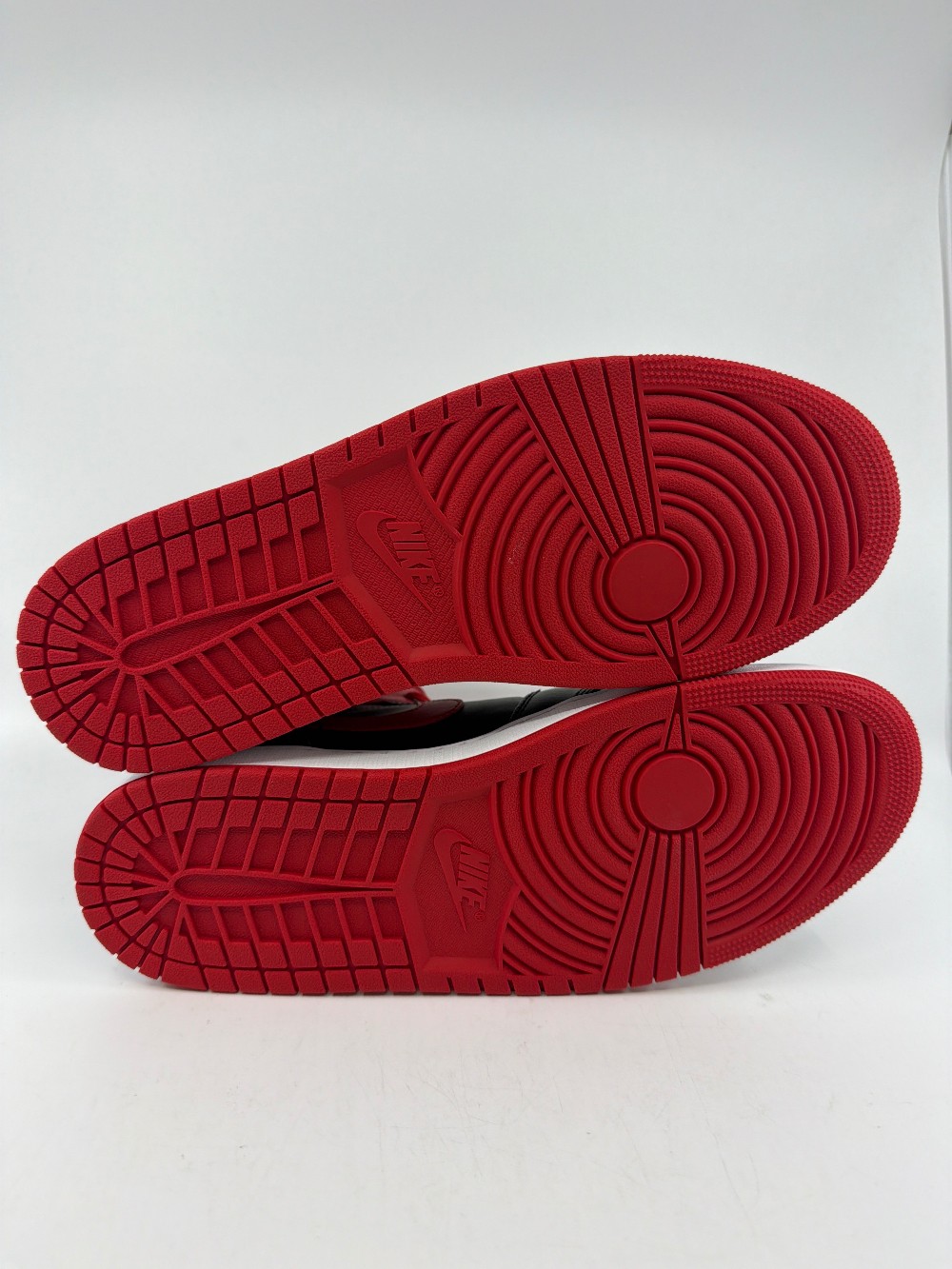 AJ 1 MID - ALTERNATE BRED (2022)