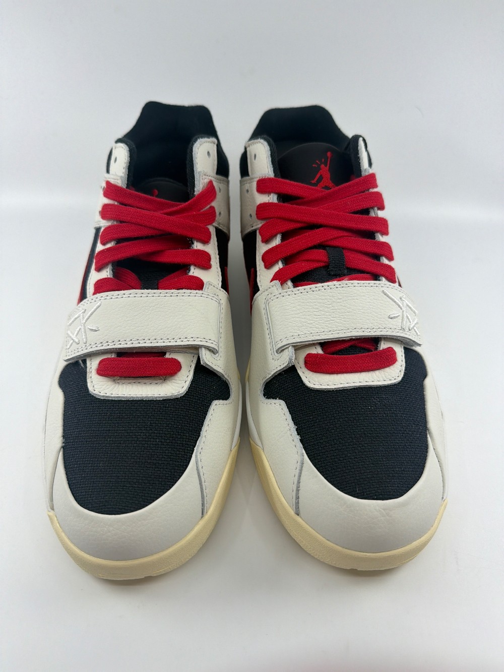 JUMPMAN JACK X TRAVIS SCOTT - UNIVERSITY RED
