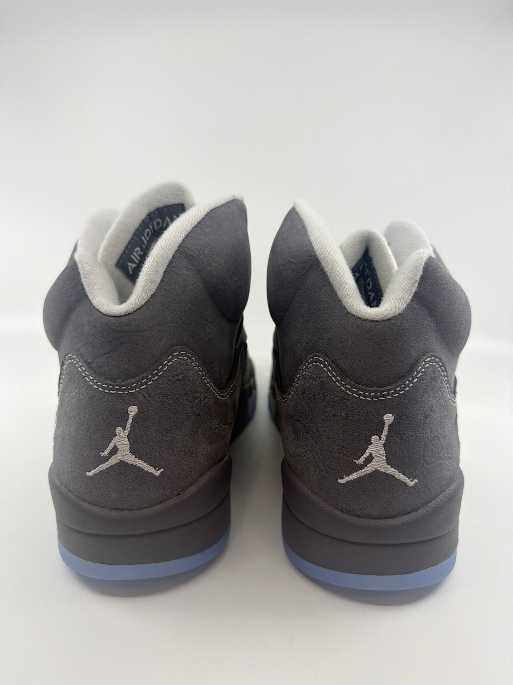 AJ 4 - WOLF GREY (2025)