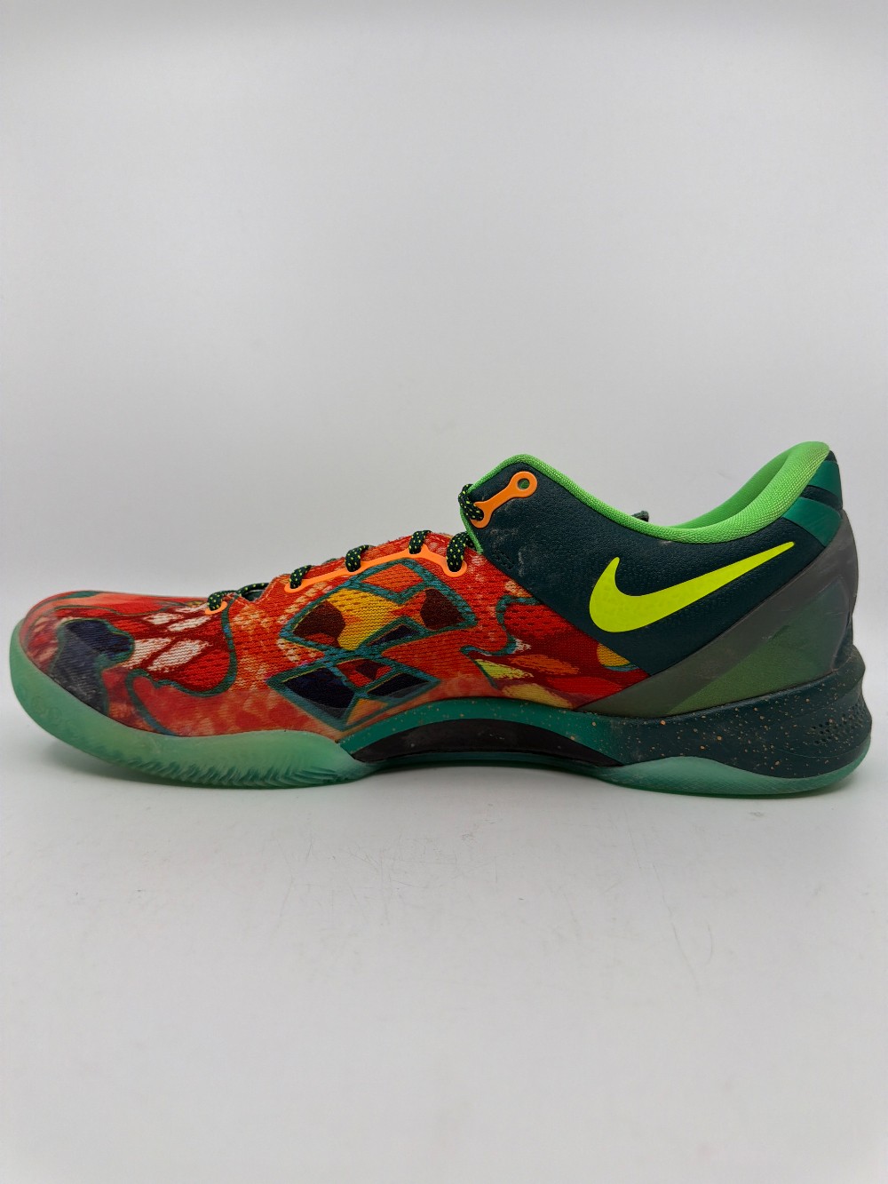 *USED* NIKE KOBE 8 - WHAT THE (2025)