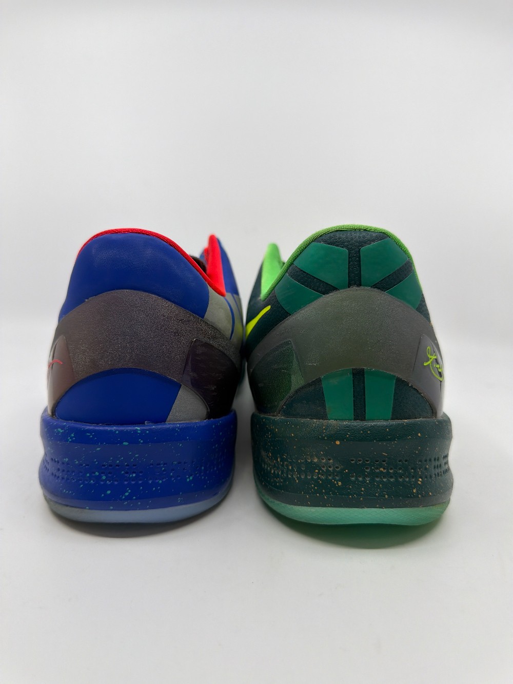 *USED* NIKE KOBE 8 - WHAT THE (2025)