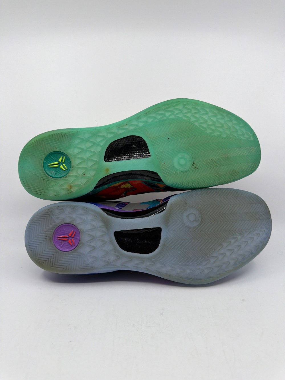 *USED* NIKE KOBE 8 - WHAT THE (2025)