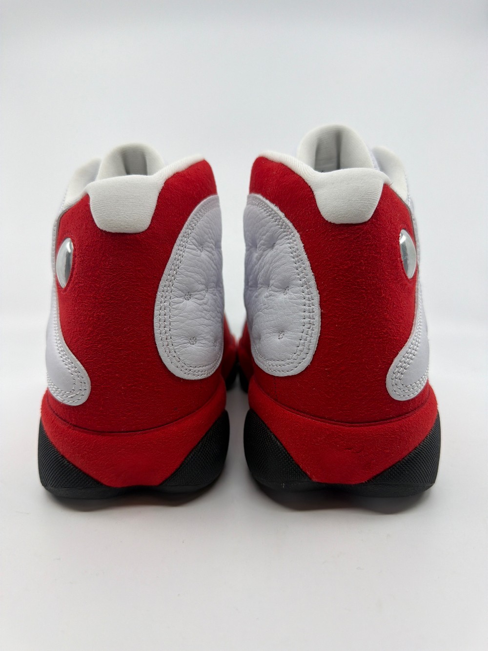 *USED* AJ 13 - OG CHIAGO (2026)