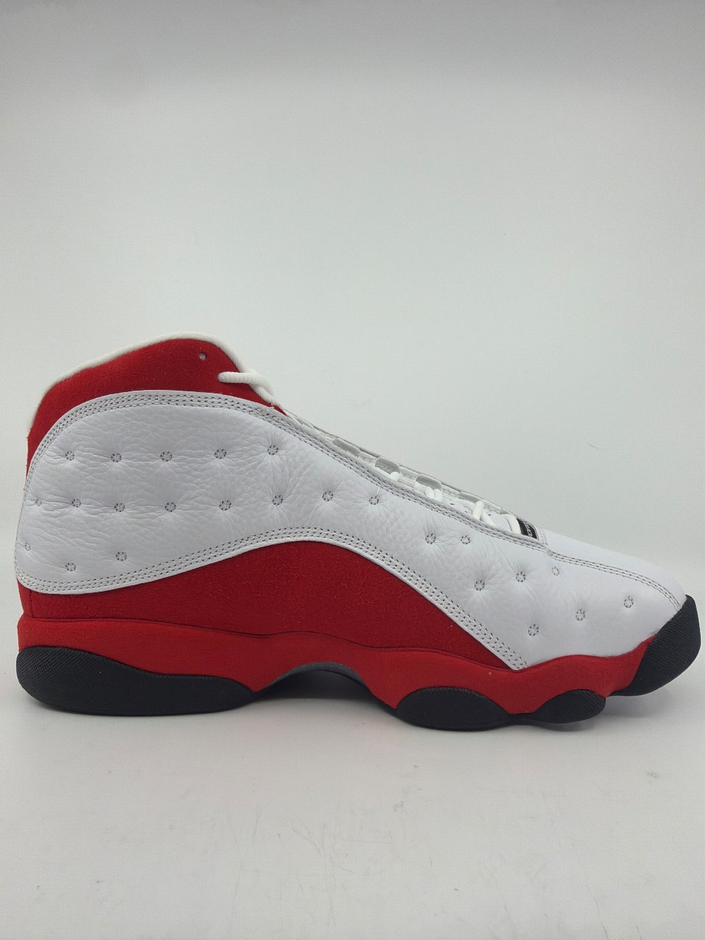 *USED* AJ 13 - OG CHIAGO (2026)