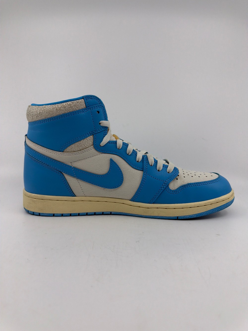 *USED* AJ 1 - UNC REIMAGINED