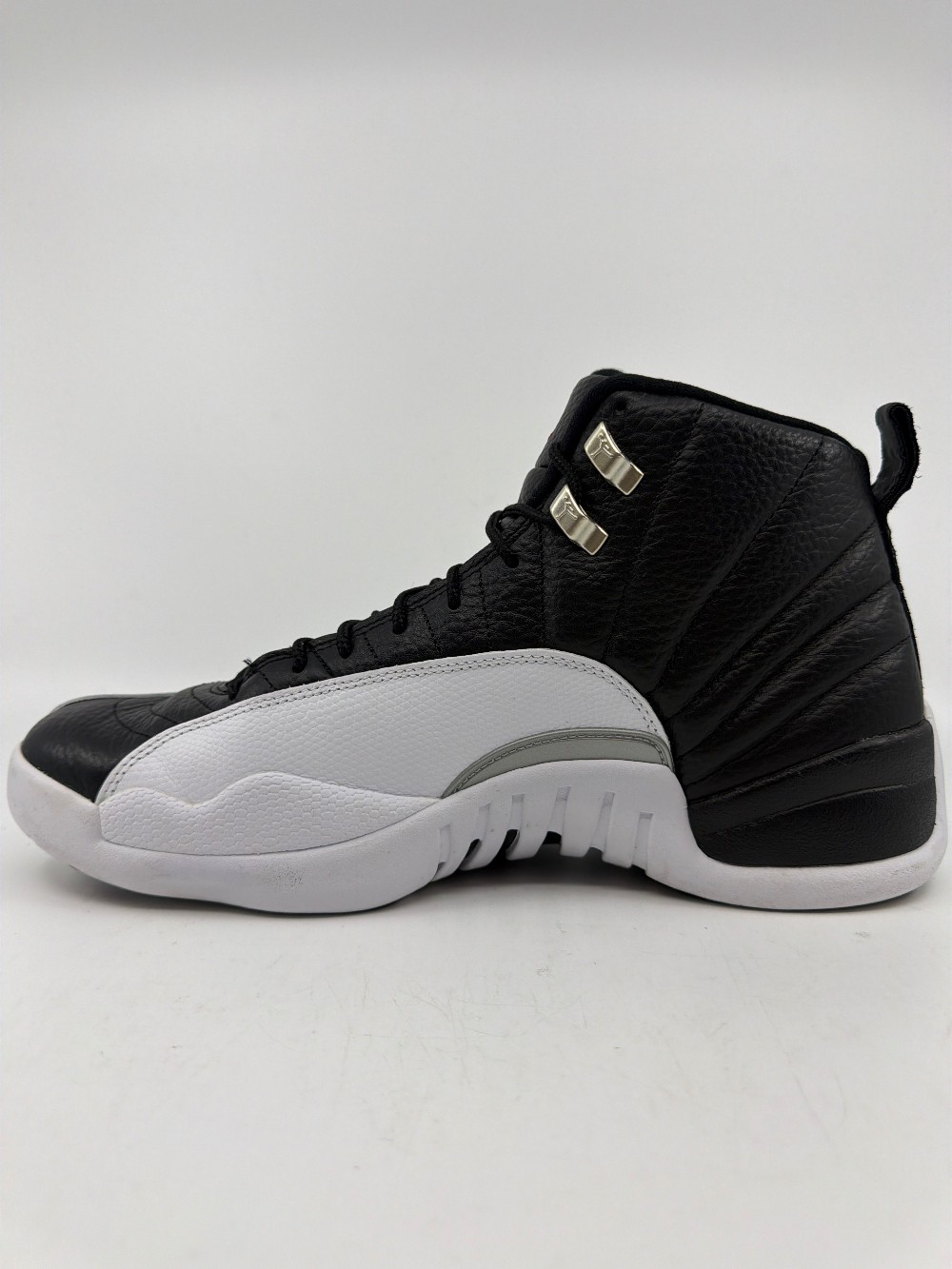 *USED* AJ 12 - PLAYOFFS (2022)