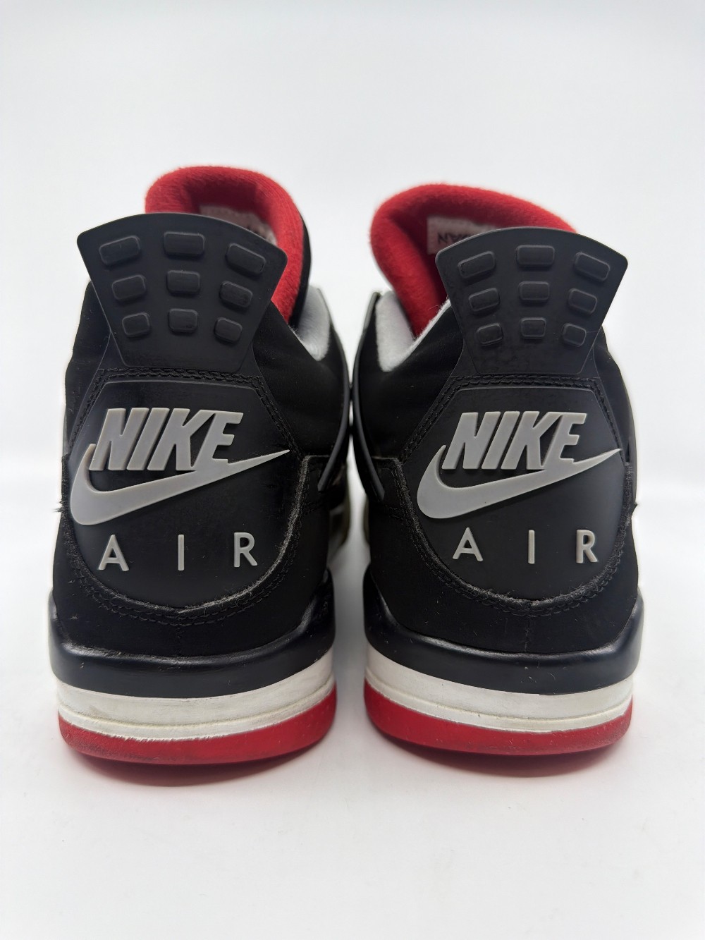 *USED/REP BOX* AJ 4 - BRED (2019)