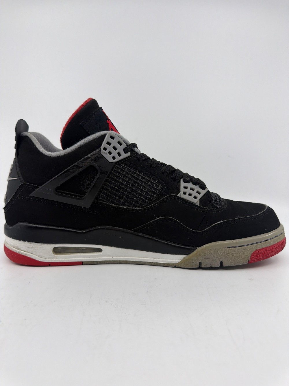 *USED/REP BOX* AJ 4 - BRED (2019)