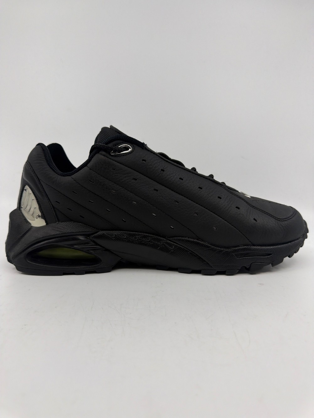 *USED* NIKE HOT STEP AIR TERRA X DRAKE NOCTA - TRIPLE BLACK