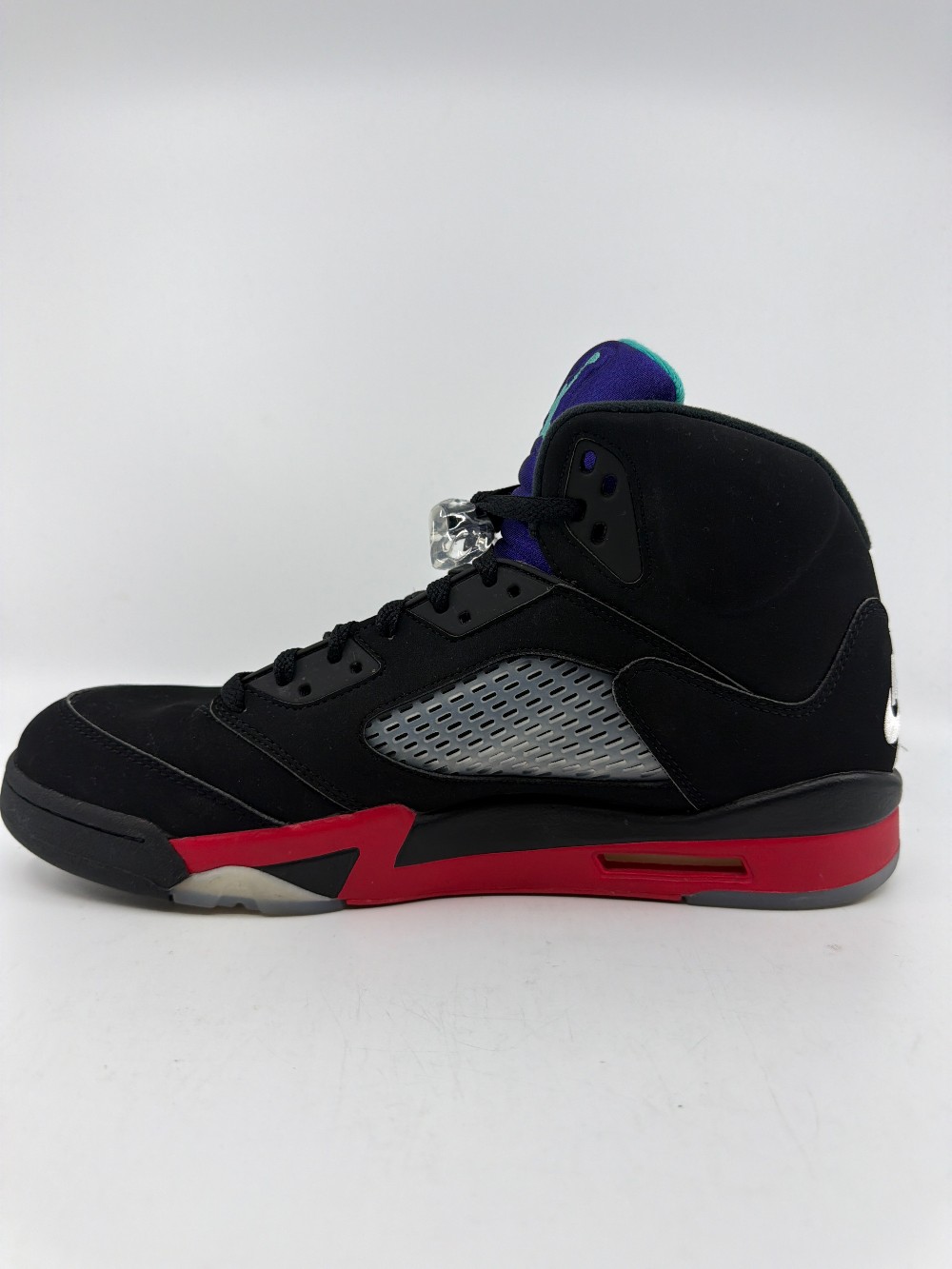 *USED* AJ 5 - TOP 3