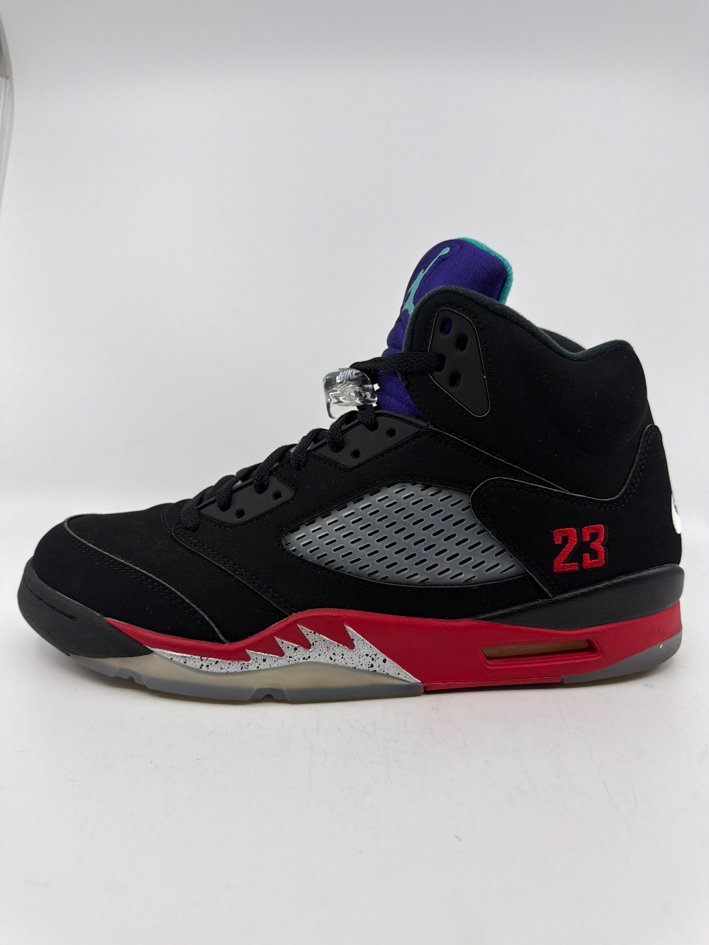 *USED* AJ 5 - TOP 3