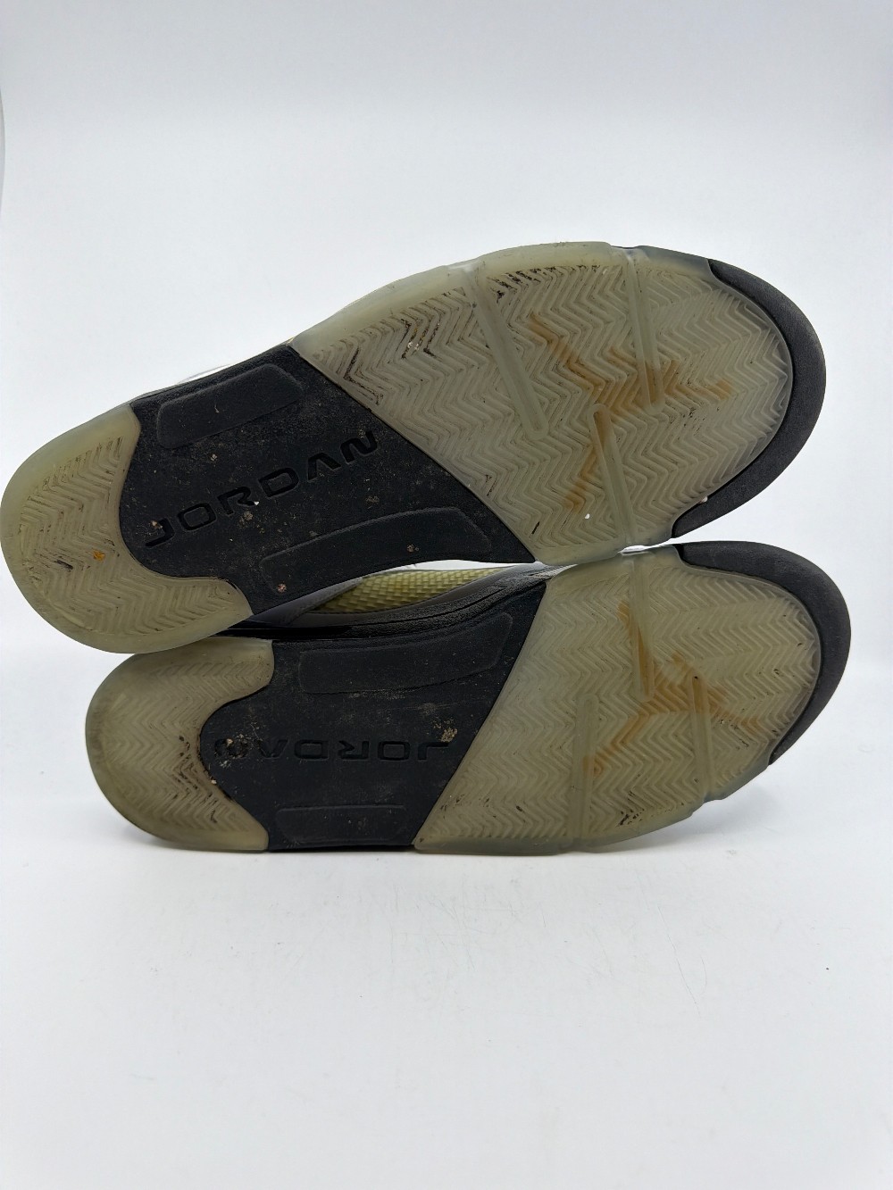 *USED* AJ 5 - OLYMPIC (2016)